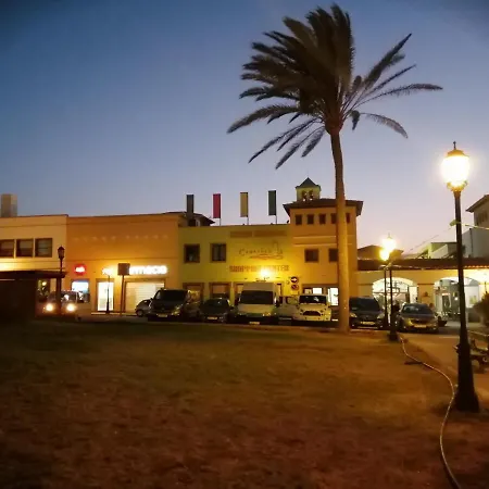 Amarillo Sun דירה *